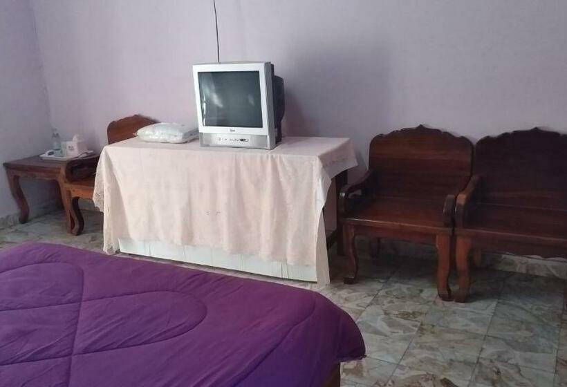 فندق The 99 Inn