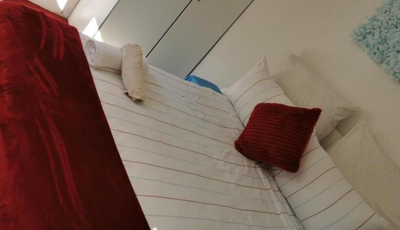 膳宿费 Lytton Cresent B&b