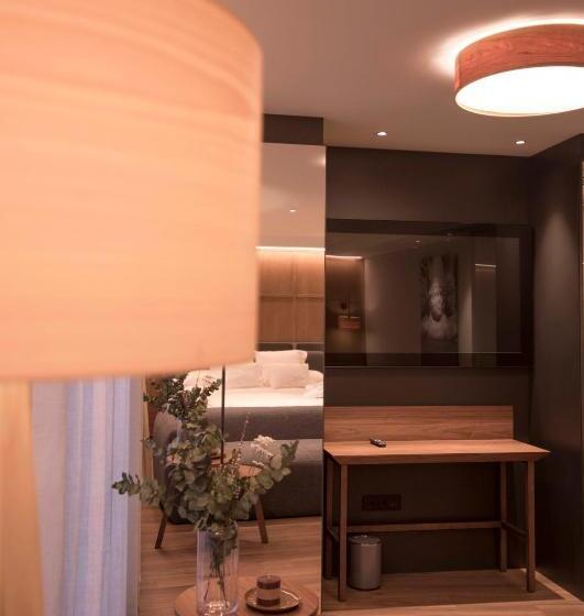 Vallivana Suites