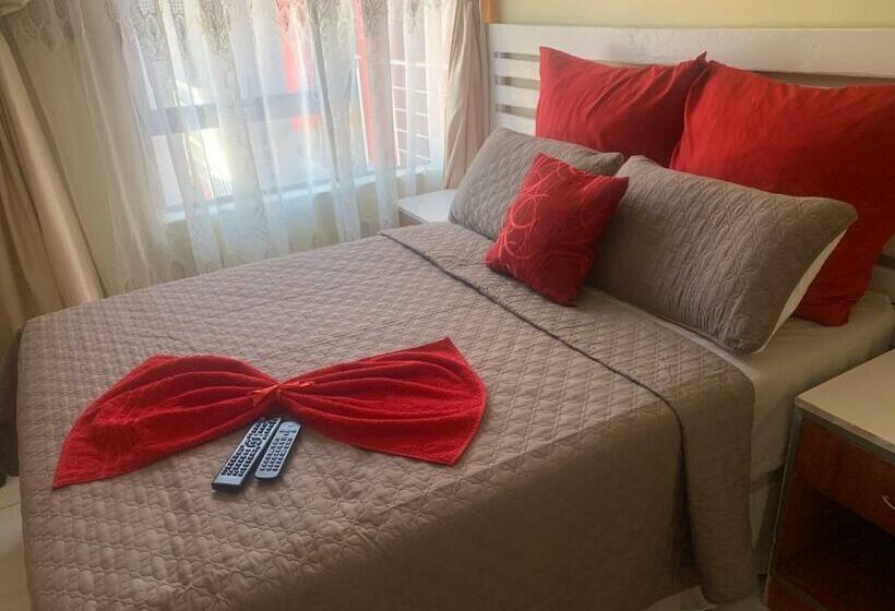 تختخواب و صبحانه Ekaya Palace Guest House