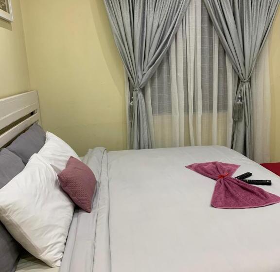 تختخواب و صبحانه Ekaya Palace Guest House
