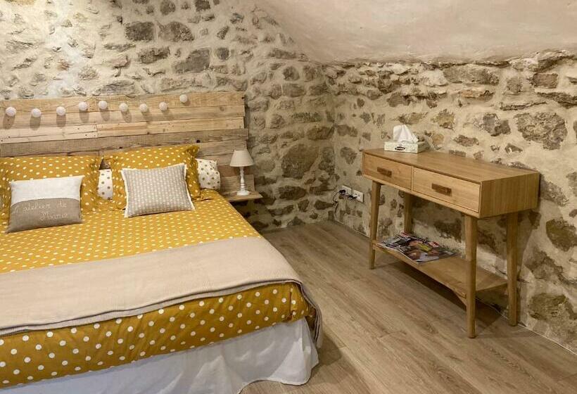 مبيت وإفطار L Atelier De Marie