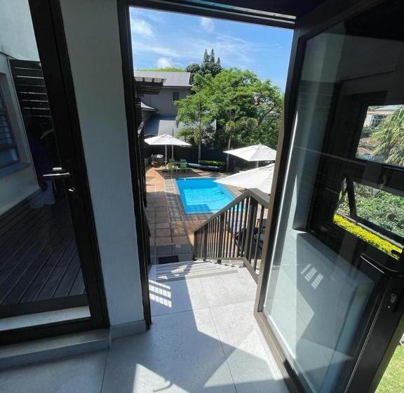 پانسیون Billfish Apartments