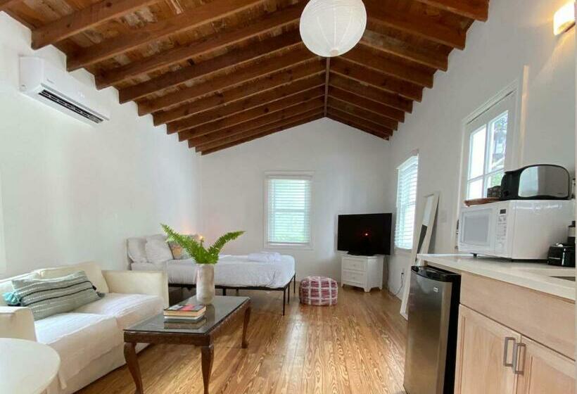 پانسیون Casa Coral