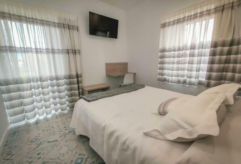 بنسيون Hostal óleo Auto Check In