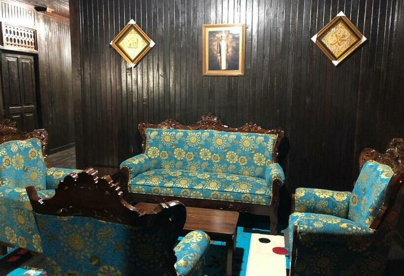 פנסיון Mimi Guest House Syariah Pangkalan Bun