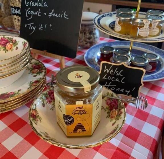 펜션 The Reindeer Retreat Buttercup Twin