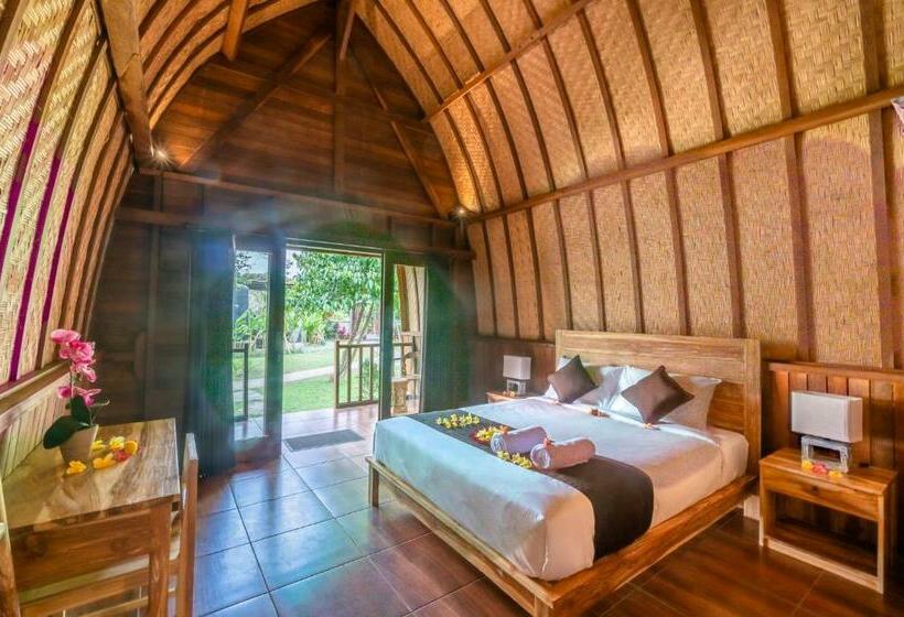پانسیون Wooden Puri Guesthouse By Bukit Vista