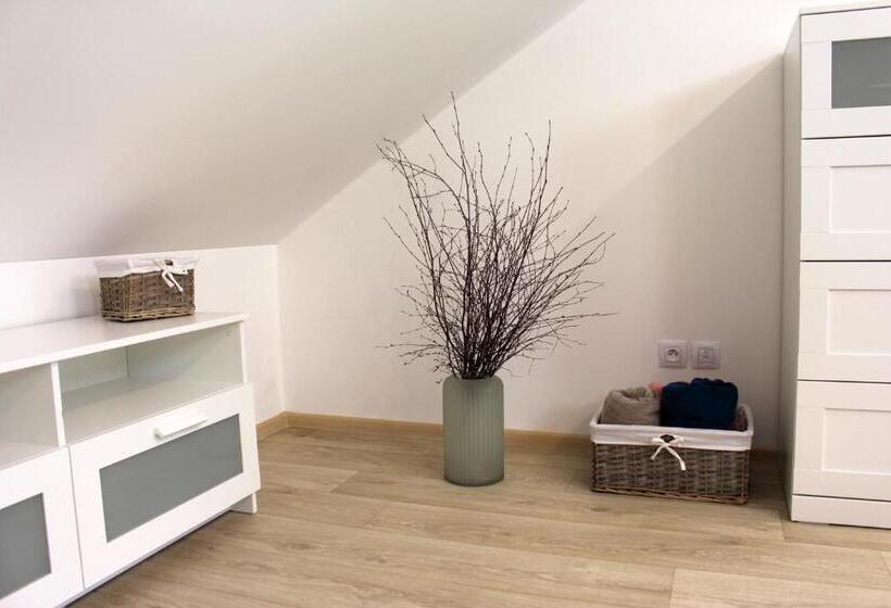 Apartmány V Podhradí