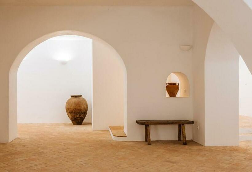 تختخواب و صبحانه Aljana Guest House Beja