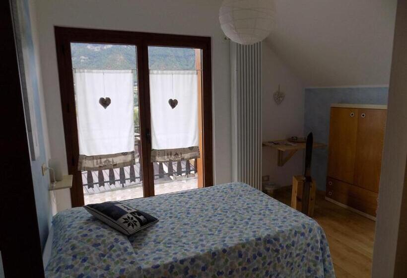 민박 La Rocca Bianca