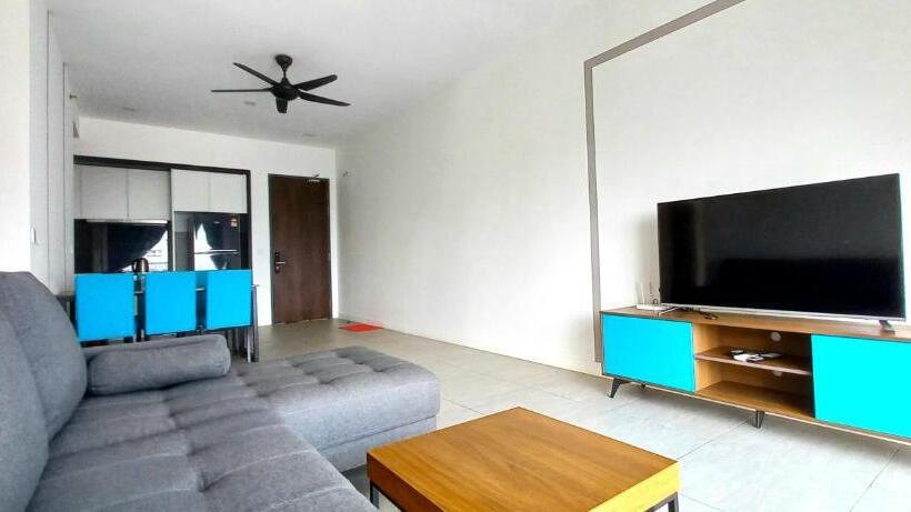 Bell Suites By Salaam Suites, Sepang