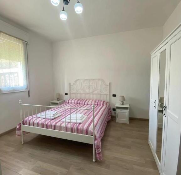 هتل Agriturismo Corte Filippi