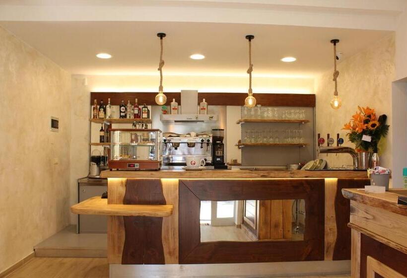 فندق La Locanda Di Montecatone