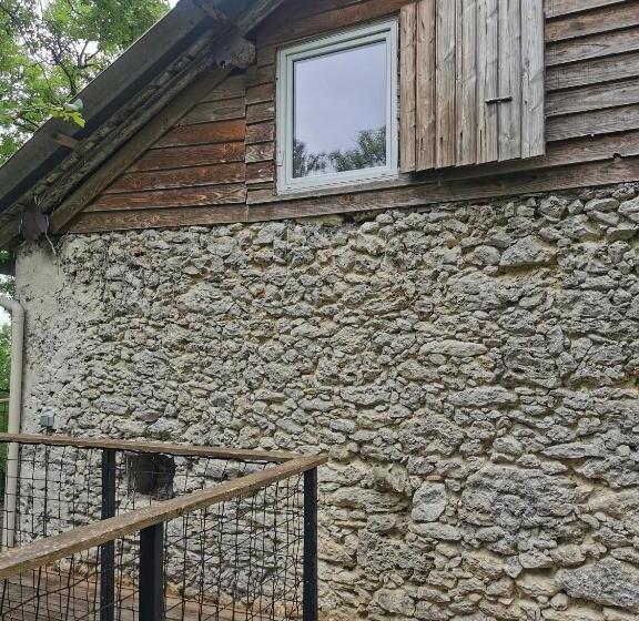 بنسيون Les Cabanes De Brassac   Gîte Esprit Cabane Avec Spa