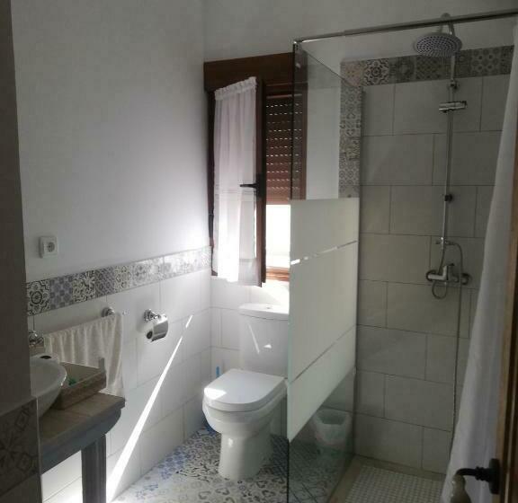 پانسیون Hostal El Lugar De La Mancha