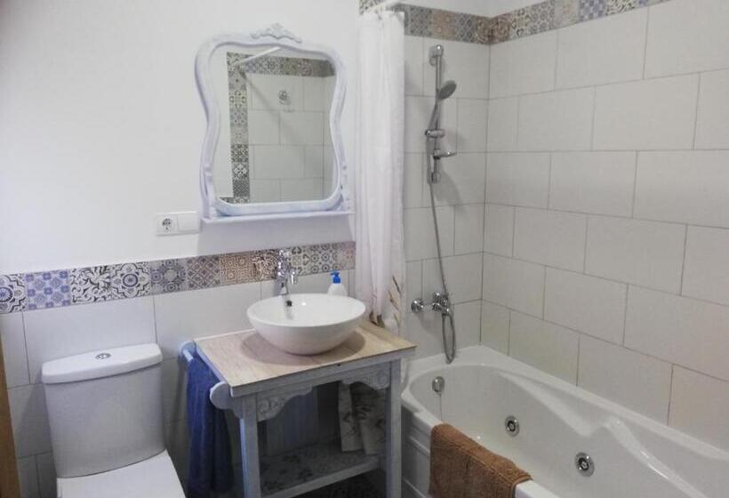 پانسیون Hostal El Lugar De La Mancha