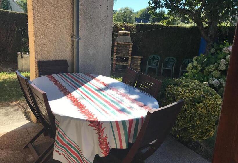 تختخواب و صبحانه Chambre D Hotes Chez Christiane