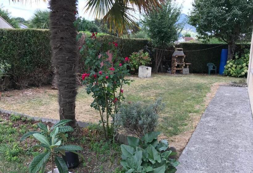 تختخواب و صبحانه Chambre D Hotes Chez Christiane