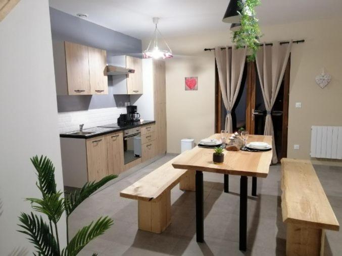 Пансион Gîte Le Petit Crocq Avec Spa Privatif