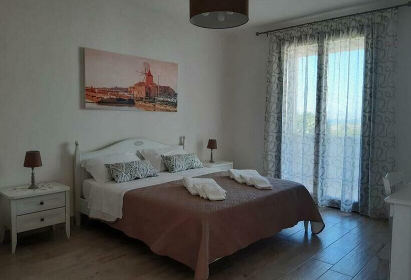 پانسیون Stella Fenicia