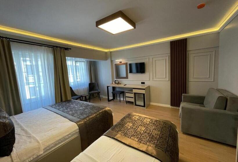 Fotos del hotel Noahs Ark Hotel:  2