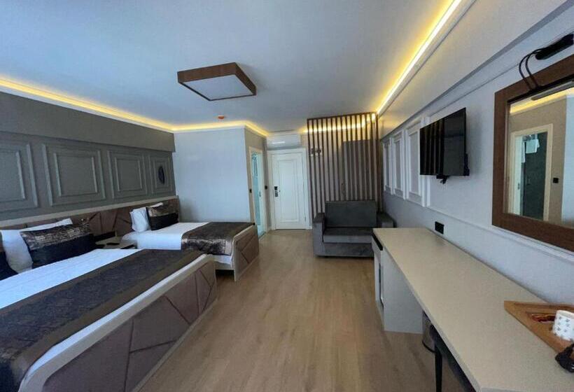 Fotos del hotel Noahs Ark Hotel:  3