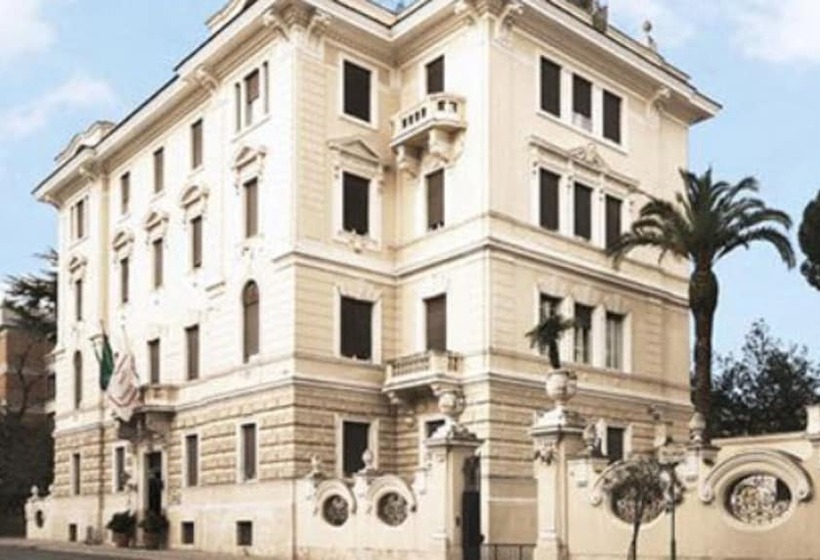 Fotos del hotel Aldrovandi Residence City Suites:  3
