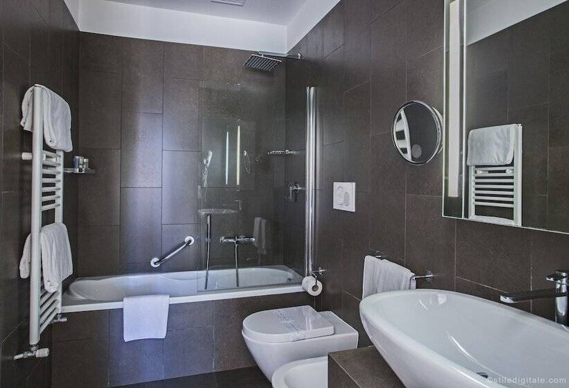 Fotos del hotel Aldrovandi Residence City Suites:  37