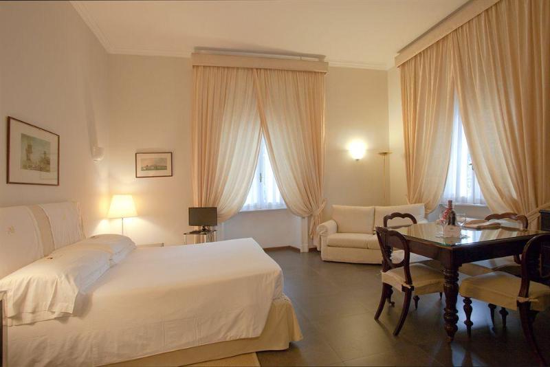 Hotel Aldrovandi Residence City Suites