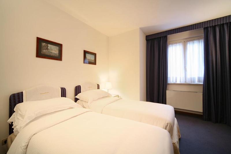 Fotos del hotel Aldrovandi Residence City Suites:  49