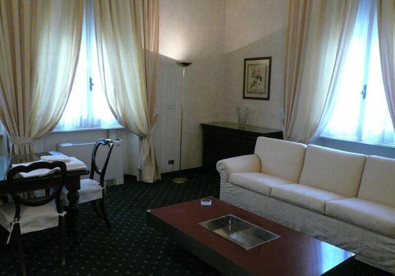 Hotel Aldrovandi Residence City Suites