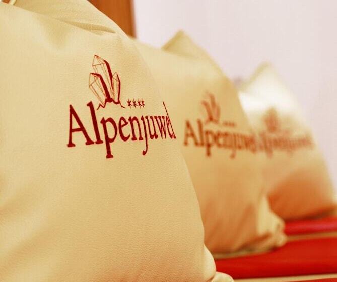 Отель Alpenjuwel Jäger