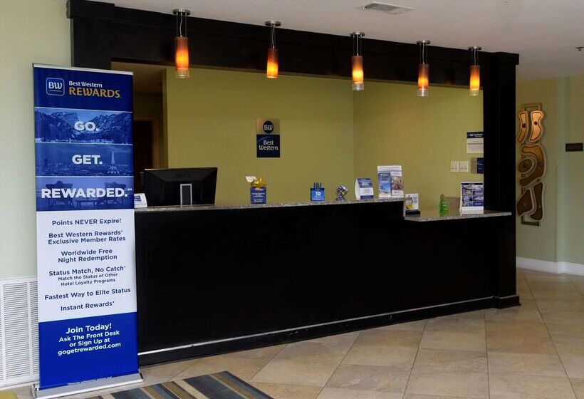 בית מלון כפרי Best Western Zachary Inn