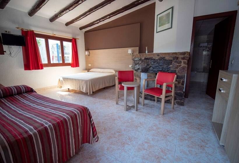 هتل Bungalows Don Juan Tossa