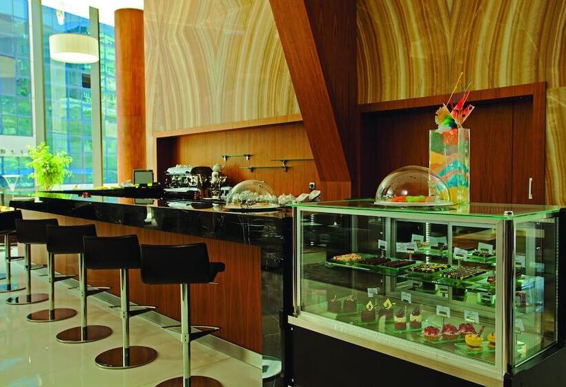 Fotos del hotel Crowne Plaza Istanbul  Harbiye, An Ihg:  16