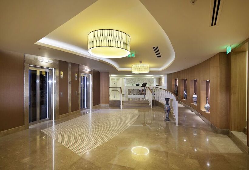 هتل Doubletree By Hilton  Avanos  Cappadocia
