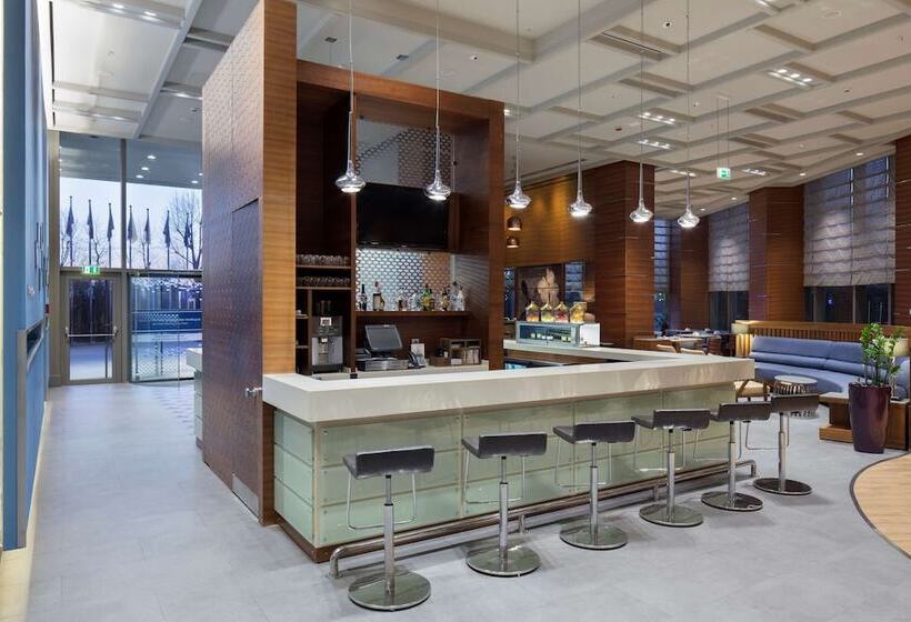 هتل Hampton By Hilton Bursa
