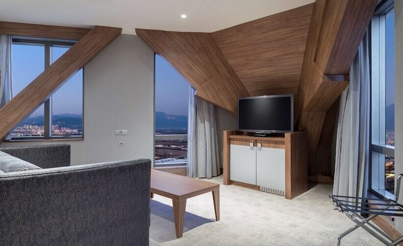 هتل Hampton By Hilton Bursa