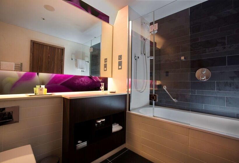 酒店 Hilton London Heathrow Airport Terminal 5