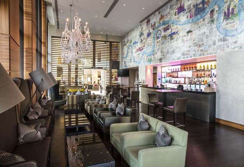 酒店 Hilton London Heathrow Airport Terminal 5