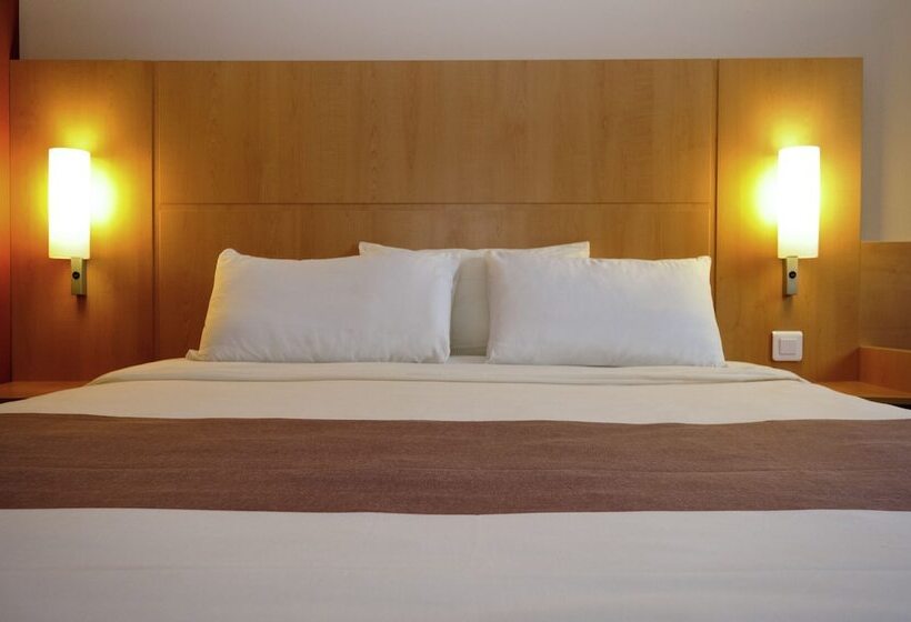 فندق Ibis Delémont