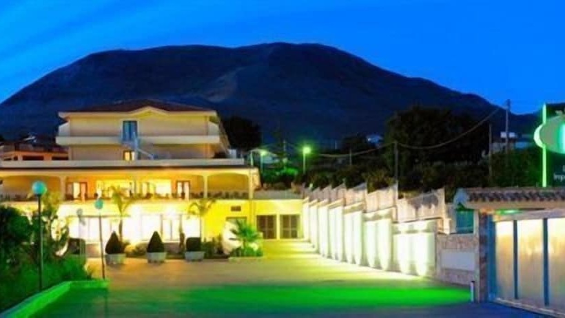 هتل La Felce Imperial