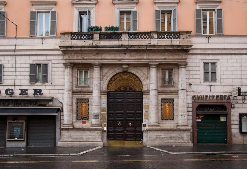 Fotos del hotel Magnifico Rome:  35