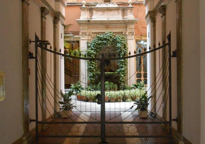 Fotos del hotel Magnifico Rome:  26