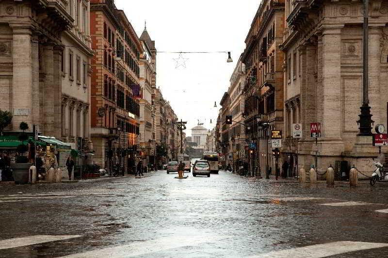 Fotos del hotel Magnifico Rome:  12