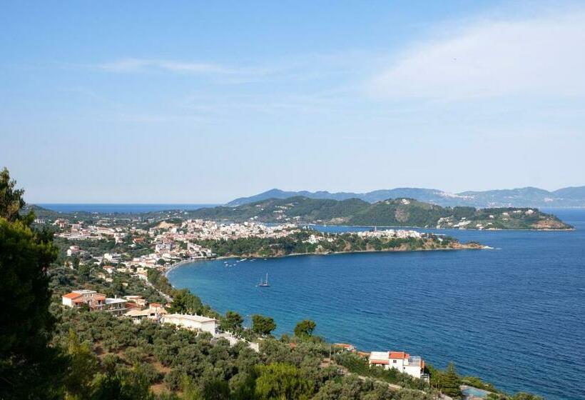 בית מלון כפרי Oniro Skiathos