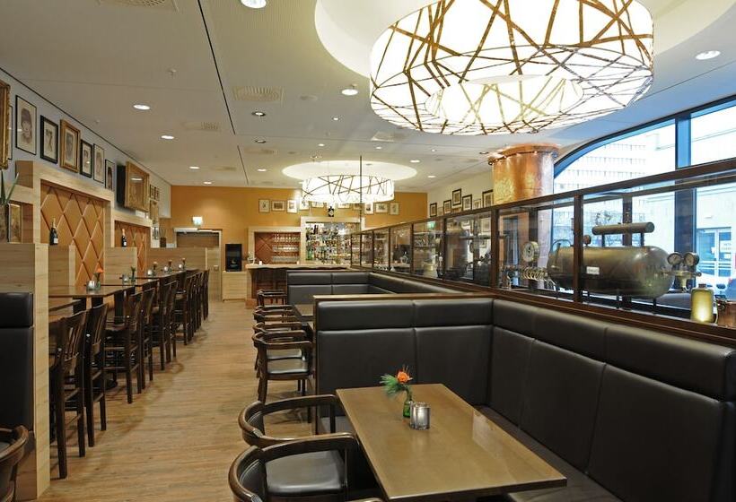 Fotos del hotel H4  Berlin Alexanderplatz:  30