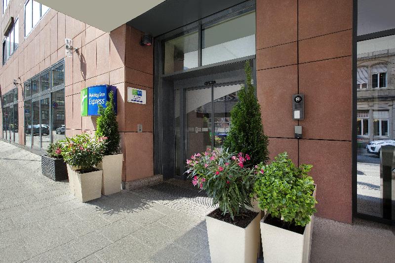 Fotos del hotel Premier Inn Frankfurt City Hauptbahnhof Hotel:  73