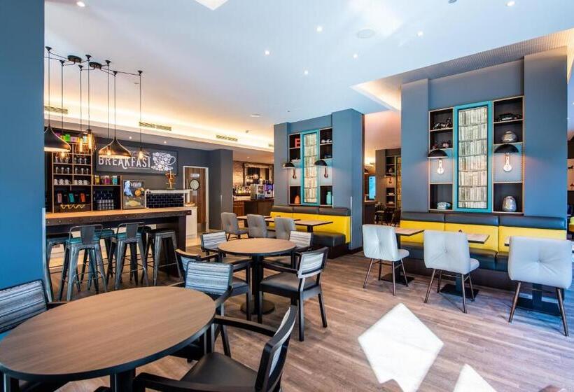 Fotos del hotel Premier Inn Frankfurt City Hauptbahnhof Hotel:  33